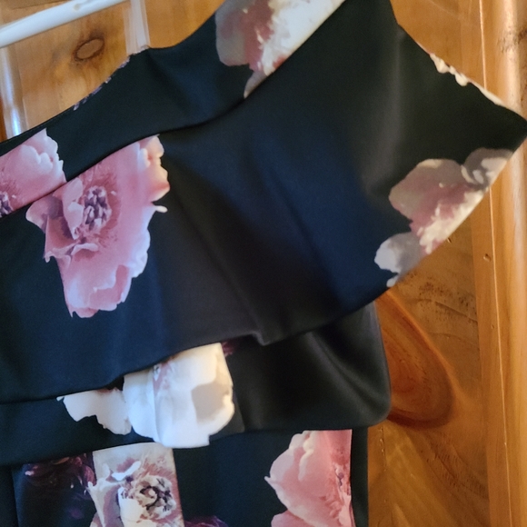 Le Chateau fitted black dress XXL - Picture 4 of 6